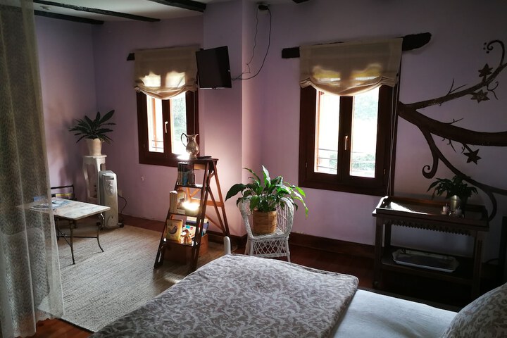 Room 33 of 39