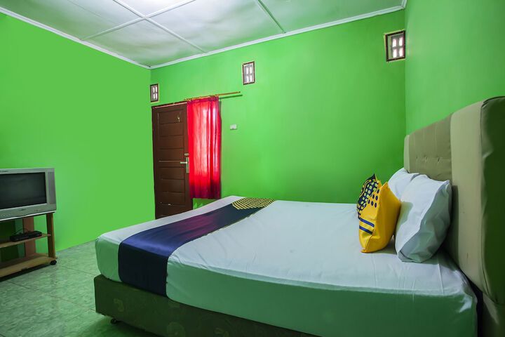 Room 16 of 24