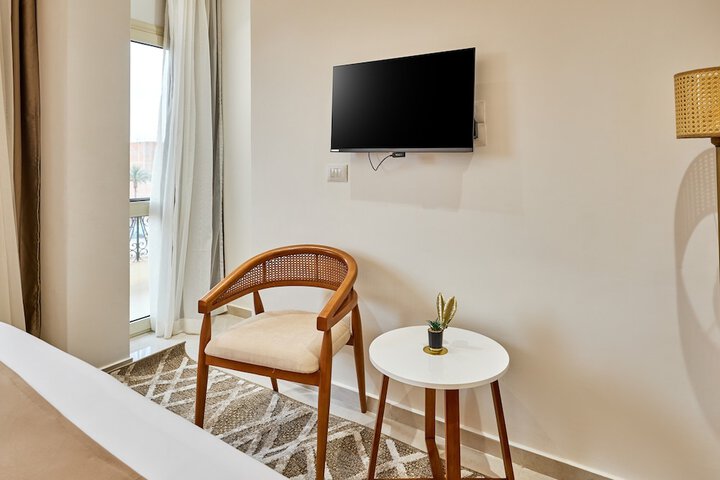 Room 18 of 42