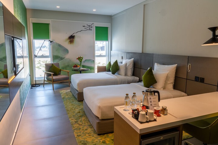 Room 9 of 45