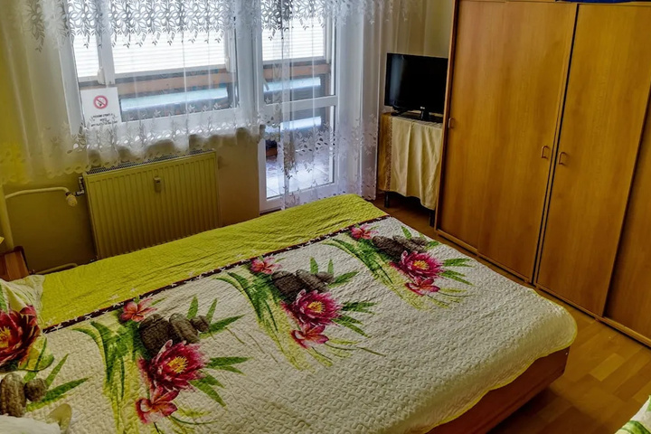 Room 3 of 13