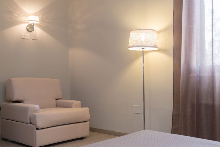 Room 7 of 33
