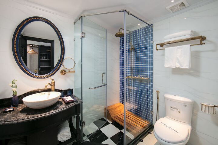 Bath Interior