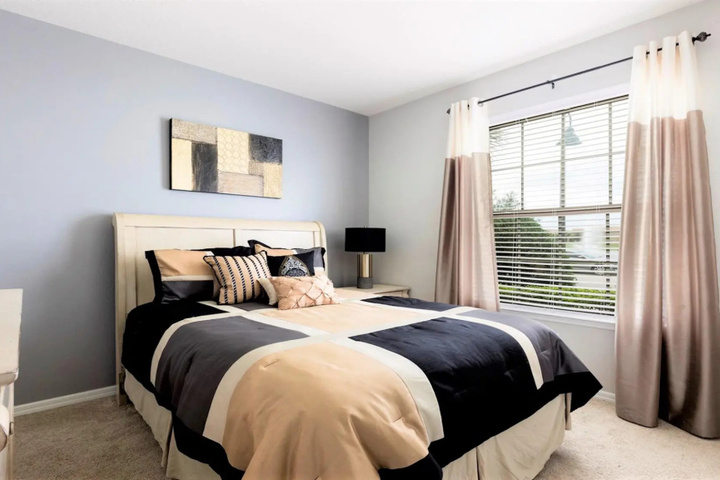 Room 4 of 29