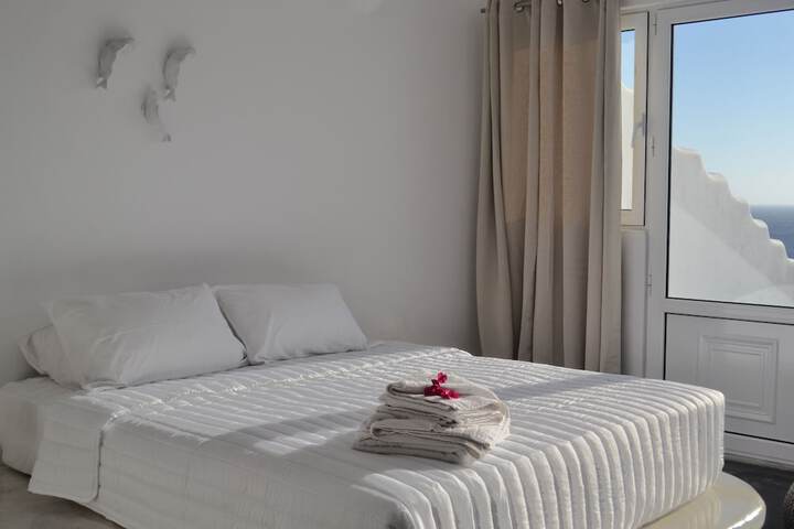 Room 26 of 34