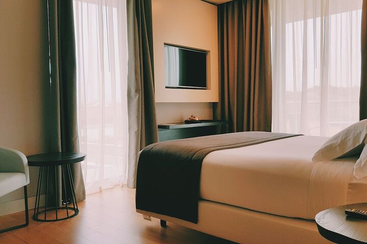 Room 5 of 47