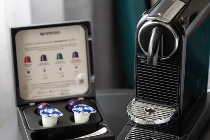 Breakfast/Coffee Service 22 of 64
