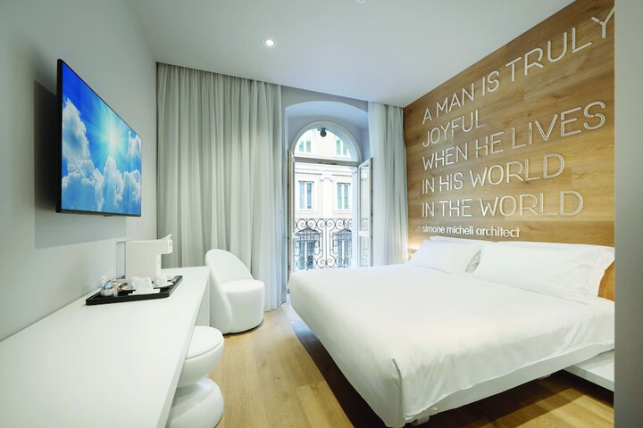 Room 18 of 40