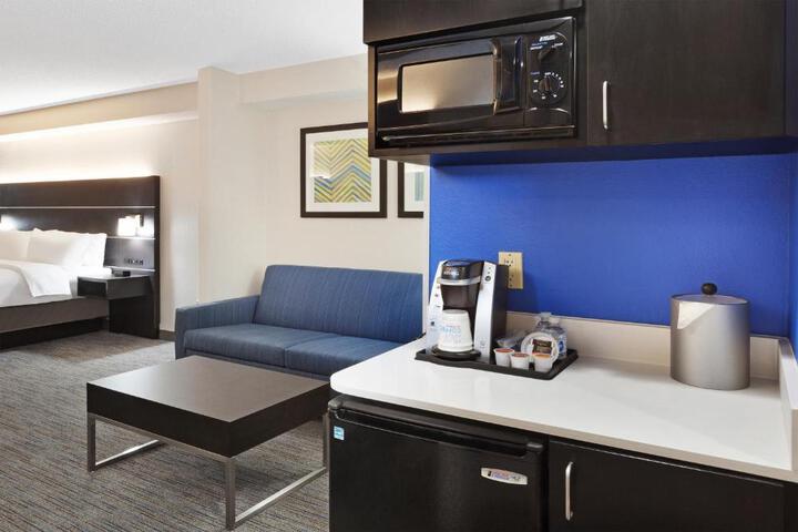 1 King 1 Bedroom Suite (12 of 12)