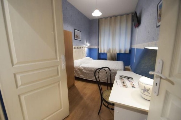 Room 26 of 64
