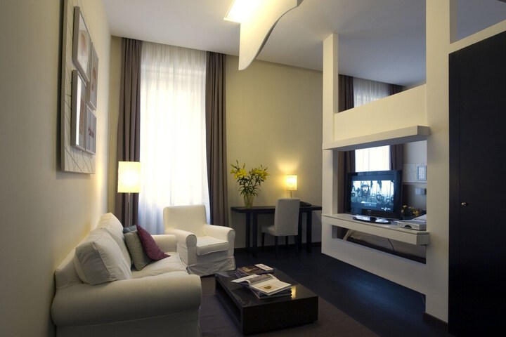 Room 21 of 31
