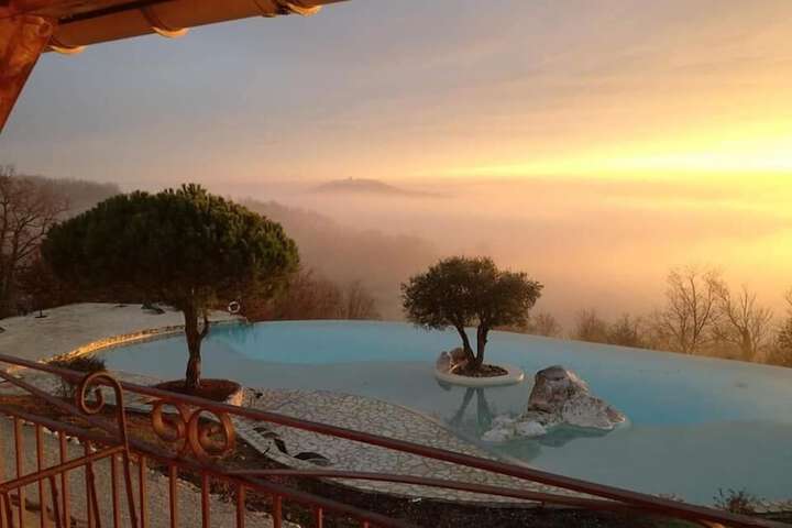 Hotel with Pool