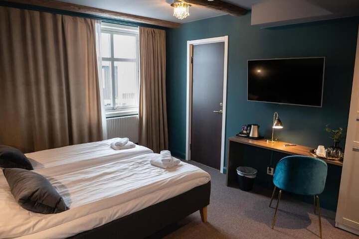 Room 15 of 45