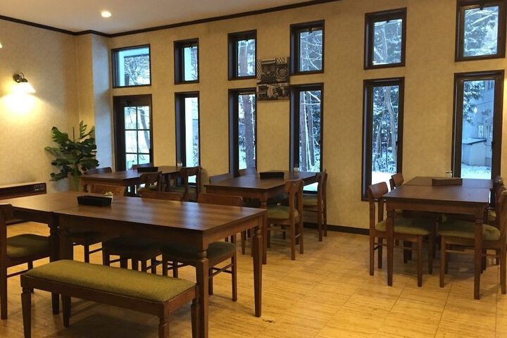 Dining Photos