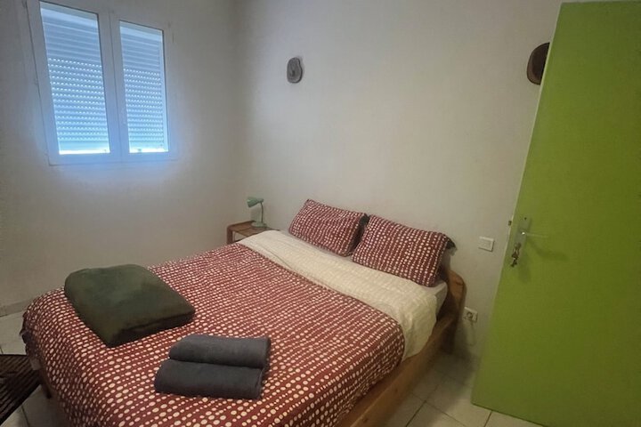 Room 28 of 51