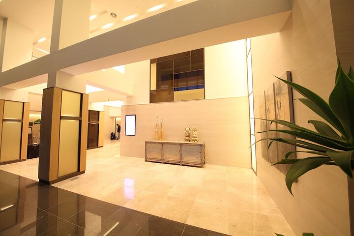 Lobby Photos