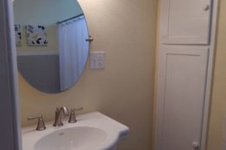 Room 6 of 62