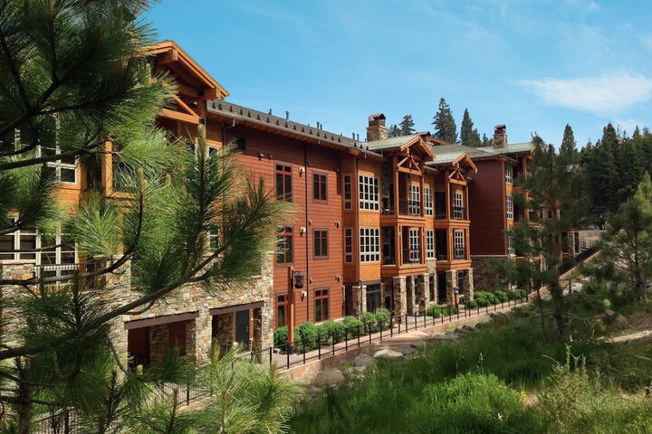 Hotel 63 of 67