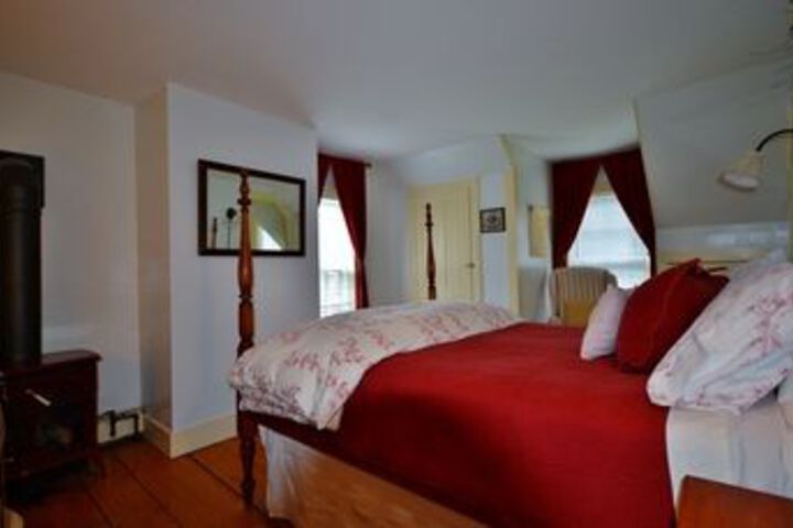 Room 20 of 33