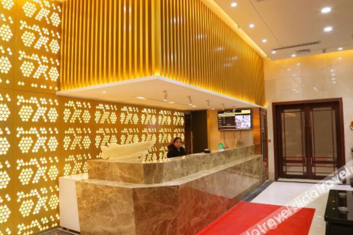 Hotel Interior 19 of 33
