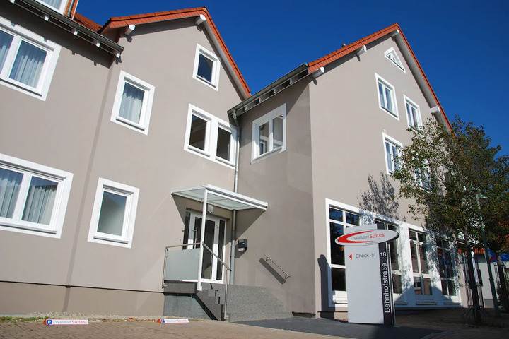 WALLDORF SUITES BOUTIQUE HOTEL