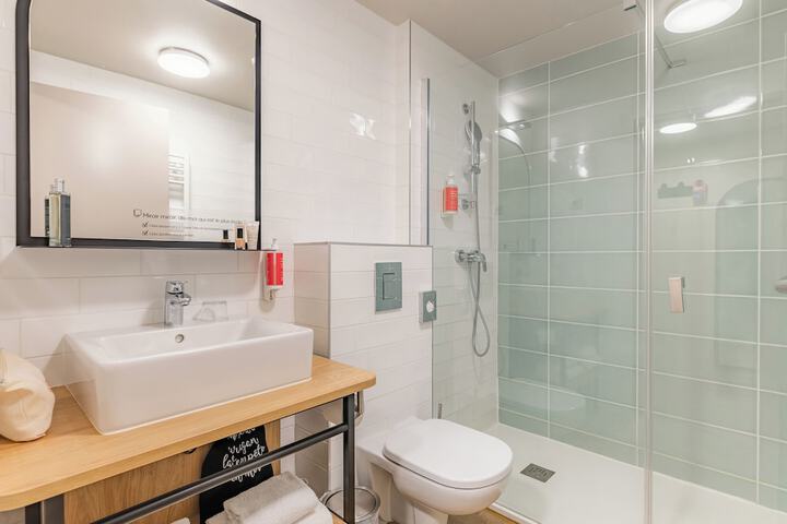 Bath Interior