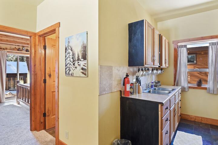 Room 2 of 45