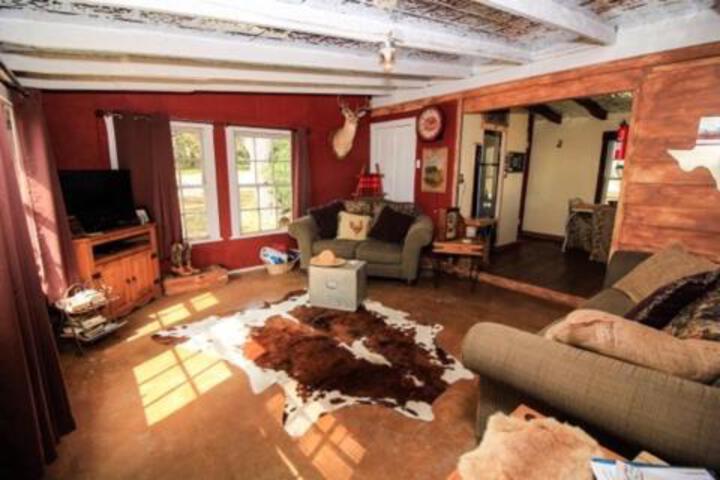 Hunters Cabin