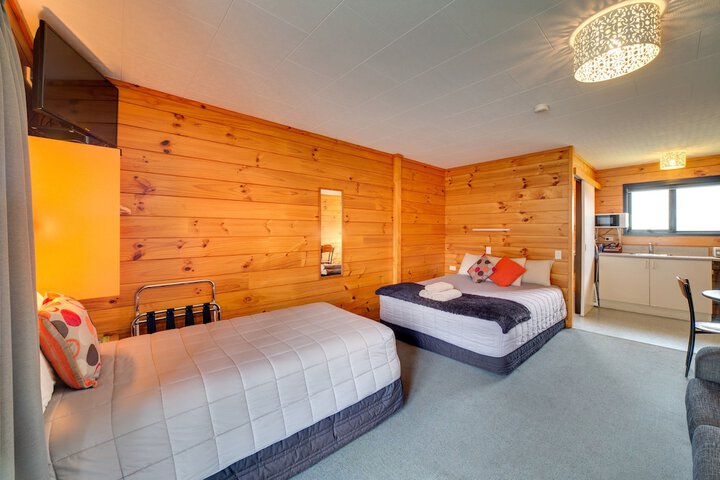Room 15 of 59