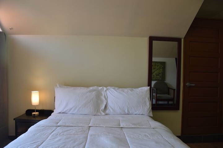 Room 14 of 157