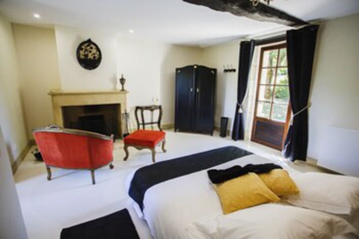 Room 47 of 50