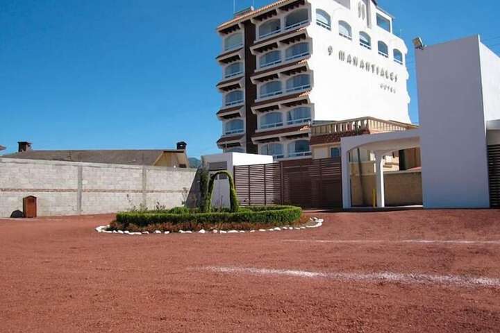 Hotel 56 of 60