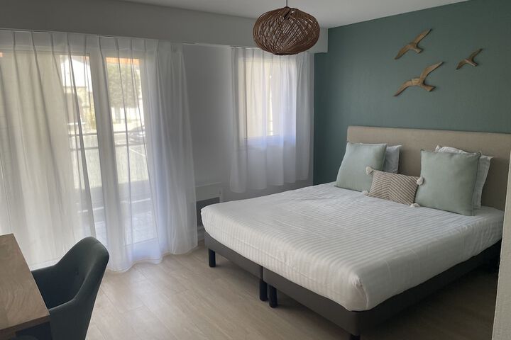 Room 7 of 39