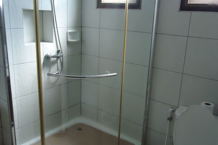 Room 40 of 63
