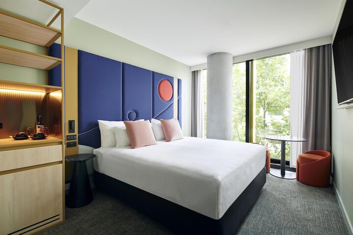 Room 15 of 64