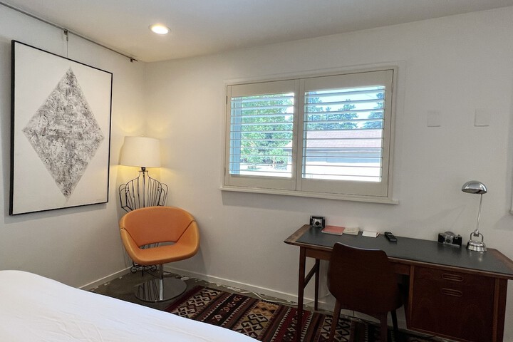 Room 17 of 123