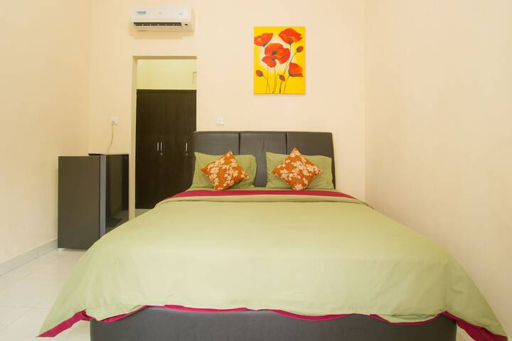Room 13 of 51