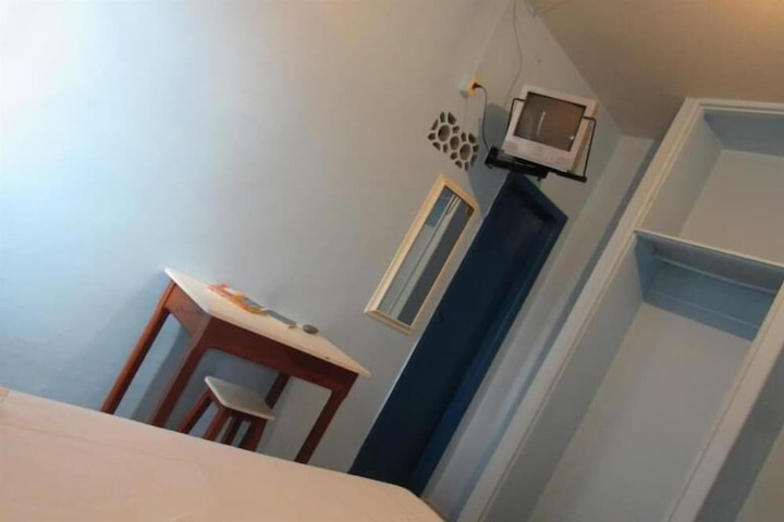 Room 19 of 30