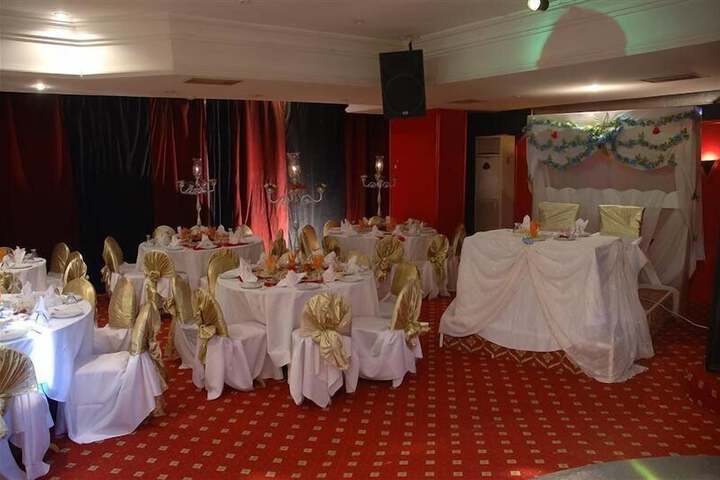 Ballroom/Hall 39 of 52