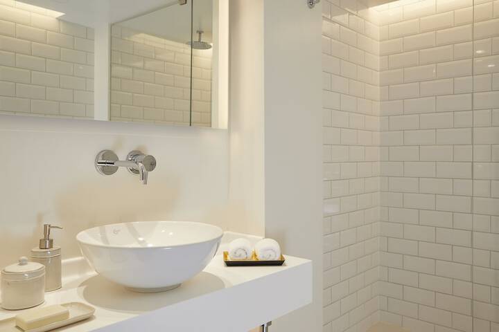 Bath Interior