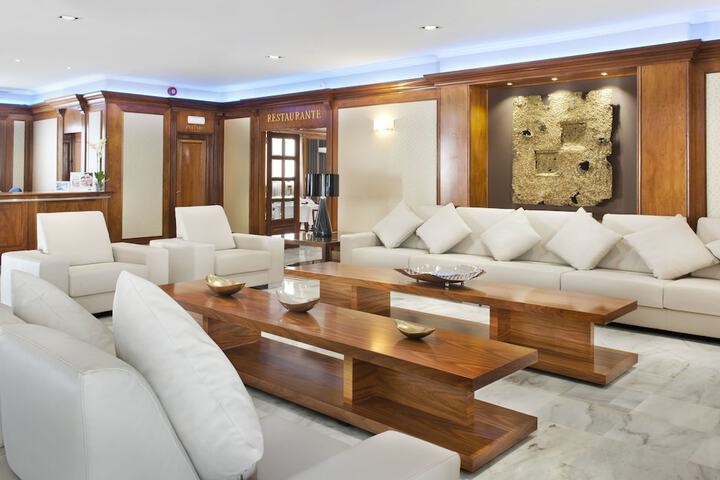 Lobby Entry