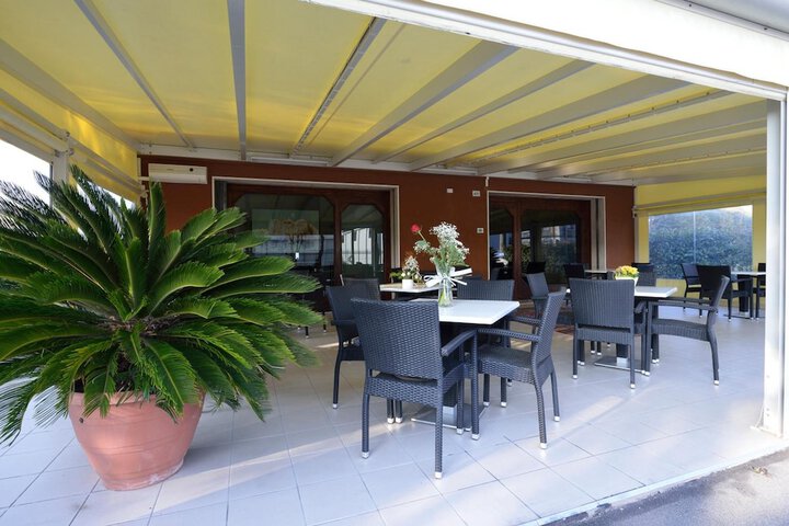 Terrace/Patio 23 of 55