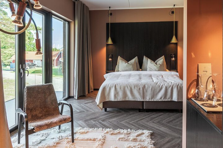 Room 42 of 124