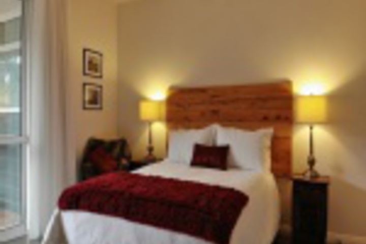 Room 73 of 204