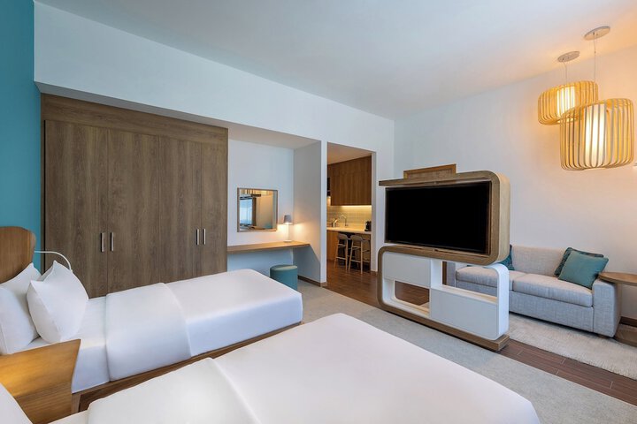 Room 8 of 44