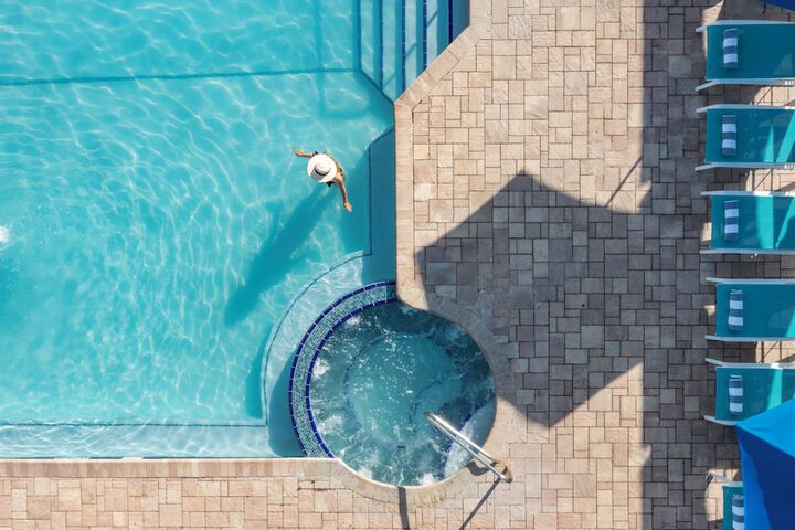 Pool 28 of 109
