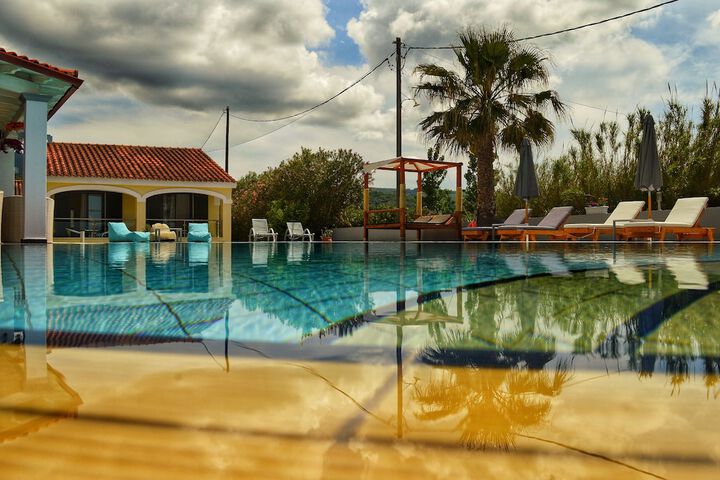 Pool 12 of 23