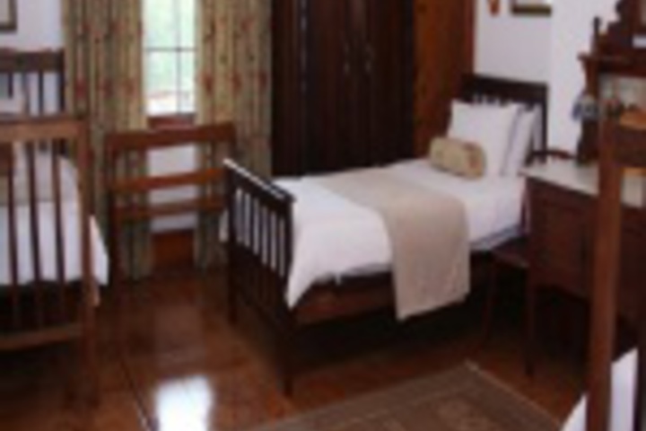Room 205 of 276