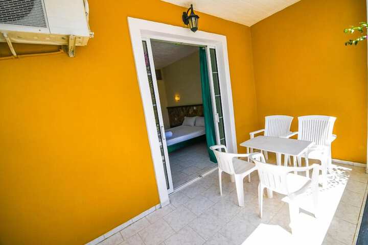 Terrace/Patio 22 of 46