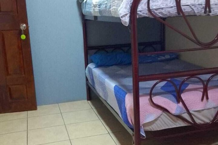 Room 13 of 29